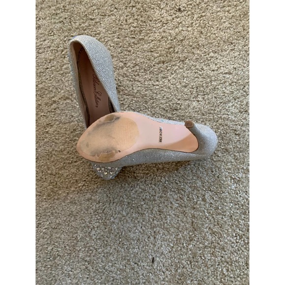 De Blossom Silver Rhinestone Pump 7.5 - Picture 5 of 5